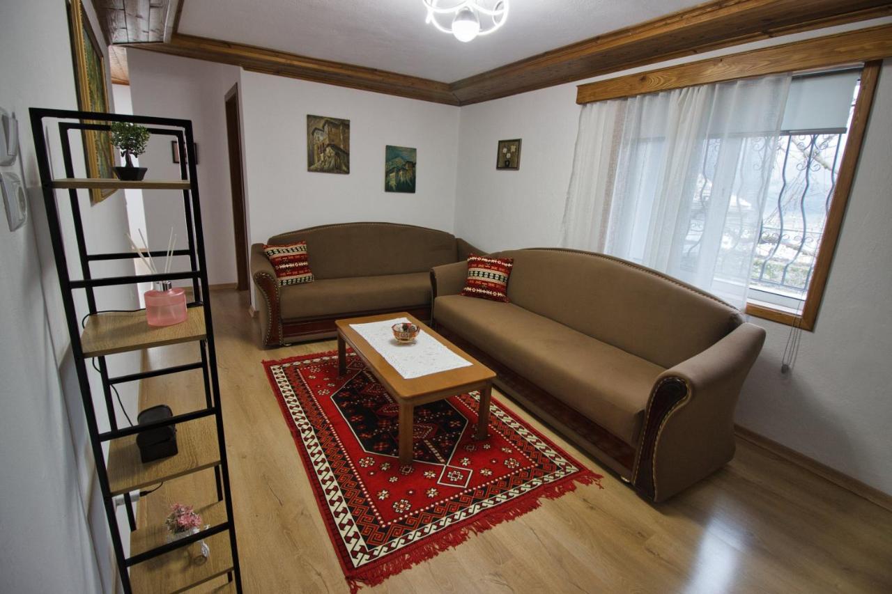 Emblematic House 3 Apartment Gjirokaster Exterior photo
