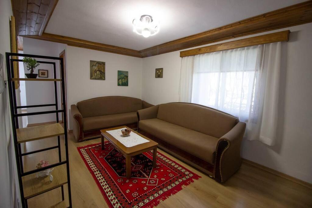Emblematic House 3 Apartment Gjirokaster Exterior photo